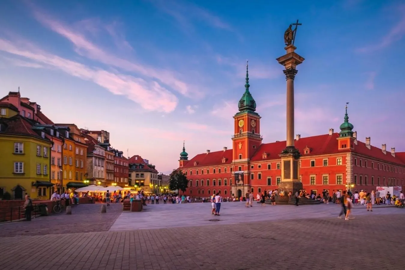 Lumina Spacious Apartment In Warsaw Poland
