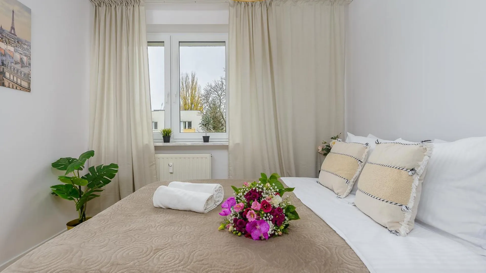 Lumina Spacious Apartment In Warsaw