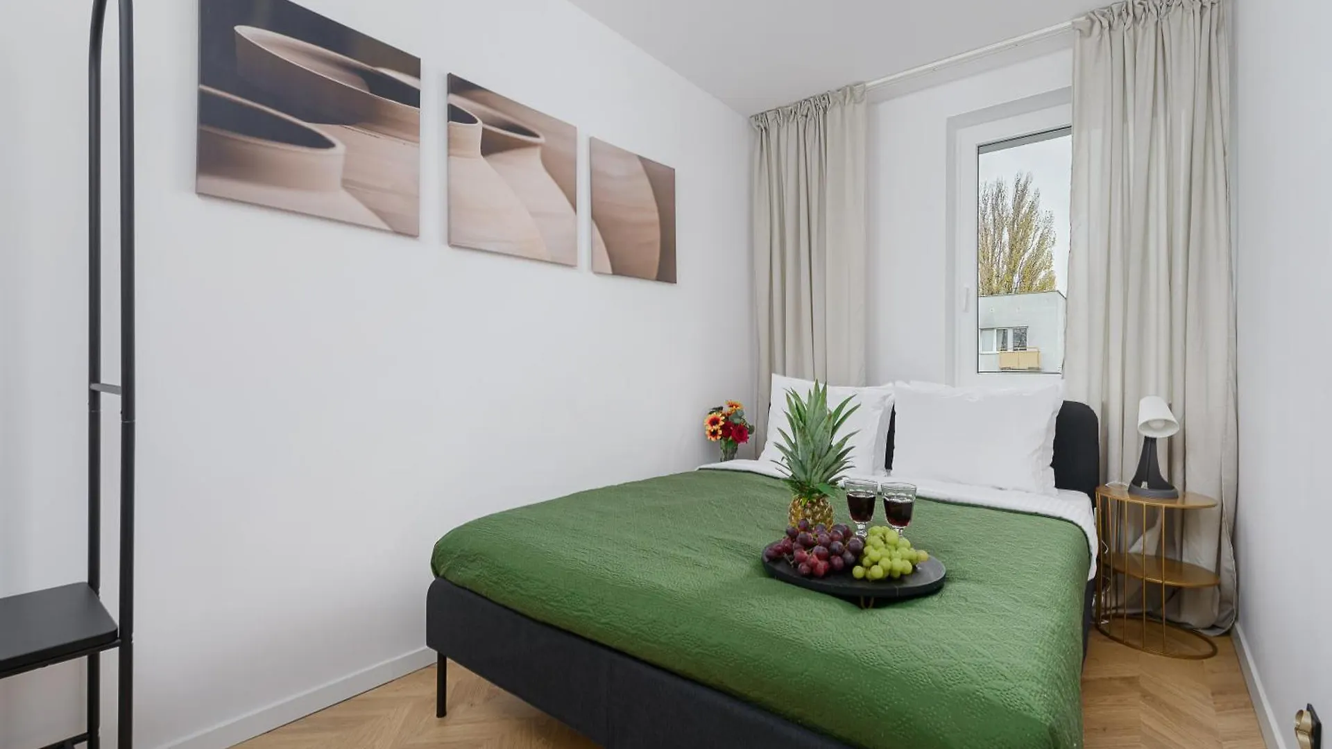 Lumina Spacious Apartment In Warsaw 0*,  Poland